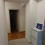 Apartment 5 *