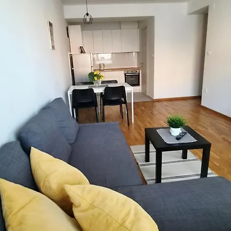 5 Apartment *